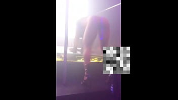 LENEV8 CAUSOU NA CASA DE SWING TIROU A ROUPA E FODEU NAS CABINES COM ESTRANHO NO P&Ecirc_LO COMO A SAFADA GOSTA