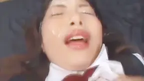 Teen Bombshell Drenched in Cum – Intense Bukkake Facial Gangbang (18+)