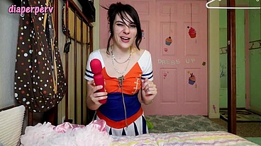 Cheerleader Ziva is your sissy diaper cuckysitter