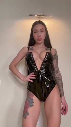 Come watch more of this babe's hot content on Fansly