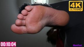 Giantess Bare Feet - 4K MP4