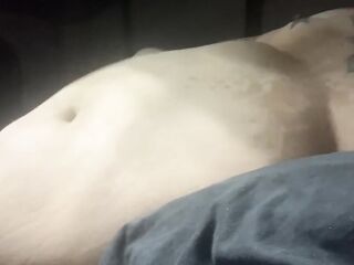 Fatty jiggles it’s jelly stomach