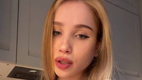 Social Media Creator @KisaAnn @Showing Boobs and #Sexy Lingerie #Petite #Blonde #Small Tits porno nsfw adult | Tik.Porn