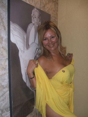 Laurita Hot