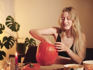 Cozy Halloween Pumpkin Carving with Your Girlfriend