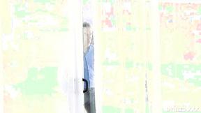 ”Bombshell brunette Jaye Summers booty banged balls deep”