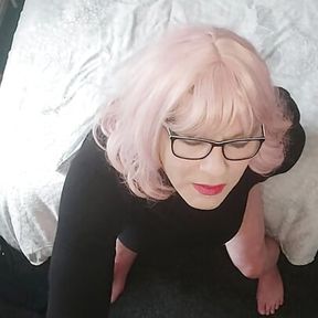 Juniper Berri UK crossdresser Sunday dildo fun