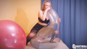 Q811 Mariette does three amazing BTPish squeezepops of RX25 Longnecks - 1080p