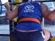 Gym stud does squats to build a big beefy butt