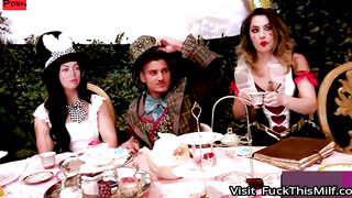 "Alice In Wonderland Xxx - Adult Animated Series Premiere Episode"