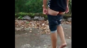 Resolvi dar um show aos frequentadores do parque