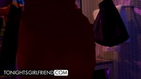 Curvy Cutie Willow Ryder's Bubble Butt Gets All the Attention!