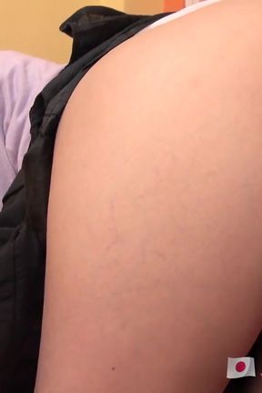 Homely Japanese MILF Gets Big Facial After POV Sex