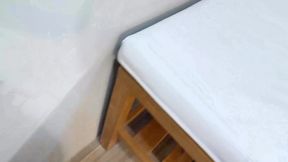 El masajista pervertido aceita y se folla a su clienta Caro Gomezz en todas las posiciones