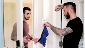Thick Delivery Guy Donte Fucks Kinky Neighbor Chris Raw