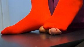 CBT Board Trample in Red Panties POV (Glans Camera) - Intense Denial and Edge Play. (15 Min) Pisoteo en Tabla de CBT con Panties Rojas POV (camara glande) - Intenso Control de Orgasmo y Edge Play. (15 Min)