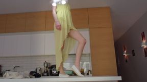 Goddess Amber Rule In The House - White Gym Slippers - Full - 4K