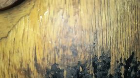 Tes&atilde_o de trabalhador da constru&ccedil_&atilde_o civil aliviando tes&atilde_o no glory holle.