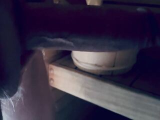 Who craves to screw?????