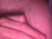 Je joue avec mon plug anal chaque soir
