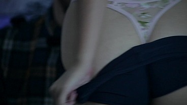 CORTES SEXO A TRÊS : TIA AUGUSTA FODENDO COM OS SOBRINHOS DA MELHOR AMIGA - EMME WHITE ENTRA EM UM MENAGE COM DRI SEXY E NICKLAUS