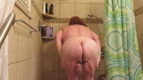 BBW Nurse Vicki pee in my pants shower and chocolate sprinkle play!