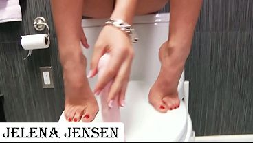 Cowgirl Jelena Jensen Dildo Fucks Herself After Solo Teasing Scenes!