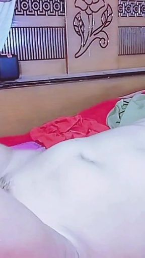 Indian Desi Village Girl Tight Pussy First Time Sex Newly Married Wife Local Village Bhabhi Hard Fucking Indian Desi Porn Video