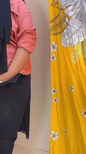 Please Fuck My Big Booty & Destroyed My Tight Pussy & Press My Huge Tits (arab Hot Alone Girl)