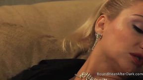 Busty Domme Fingers Her Wet Cunt Until She Comes