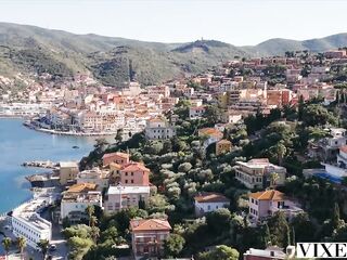 VIXEN Hawt Golden-haired Tourist Nicole Nixon Gets Filled Up By Stranger In Holiday Sex Adventure