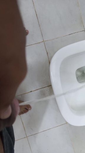 I bet u like seeing me pee and wish that it was on ur face degrading ur horny body