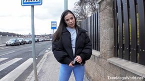 Cameraman Pleases a Juicy Brunette