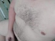 Cuarentena caliente sacando leche de mi verga gruesa