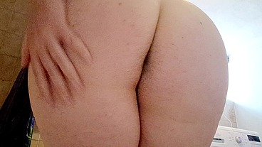 Pee in the shower big hairy pussy