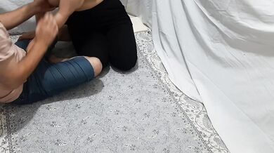 دوست پسرم هیچ وقت نمیزاره درس بخونم همش فکرش'سکسه