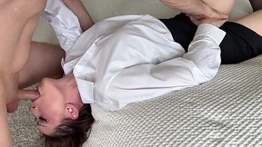 Sexy Office-lady Satisfies Her Hunger Sucking Her Lover's Cock & Getting CIM During Her Lunch Break