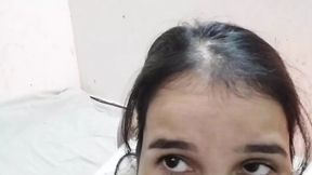Desi hot girl ko paise dekar oyo le jakar pel diya