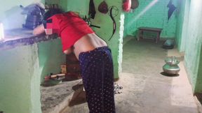 Desi Indian Big Boobs Stepmom Teachers Her Stepson How to Fuck When Not at Home
