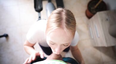 Hotwife gets facialed rough during fitness session by stepbrother