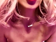 Blonde teen vicki toy fuck her shave sex holes