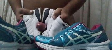 Sneaker fuck and cum on asics