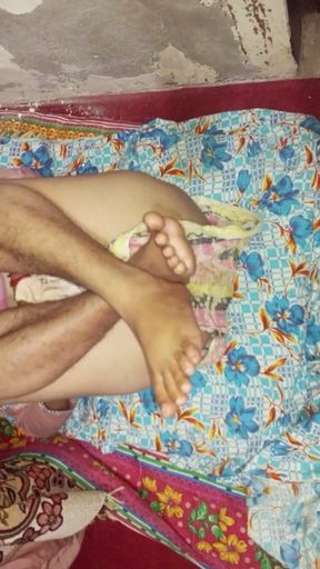 Pakistani Wife Fucking Her Husband In Amazon Position With Urdu   Clip 2
