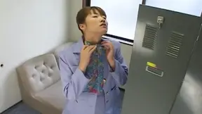 Aizawa Yu Naughty Secretary Is Masturbating On Her Lunch Hour 2