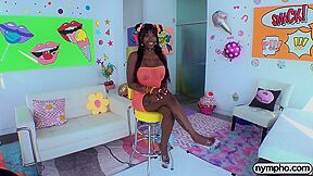 Aesthetic Asses - Violet Myers And Friends Spectacular Big Ass Booty Compilation