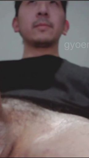 Korean showing his face for the first time and cum   Clip 1