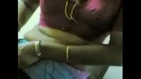 desi lanja saree blouse and sucking porn video!