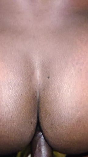 Big ebony ass sensually mounted for her boyfriend   Clip 1