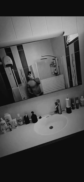 Shoni bell