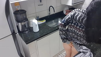 DAMA SENSSUAL NA COZINHA !  MASTURBA&Ccedil_&Atilde_O